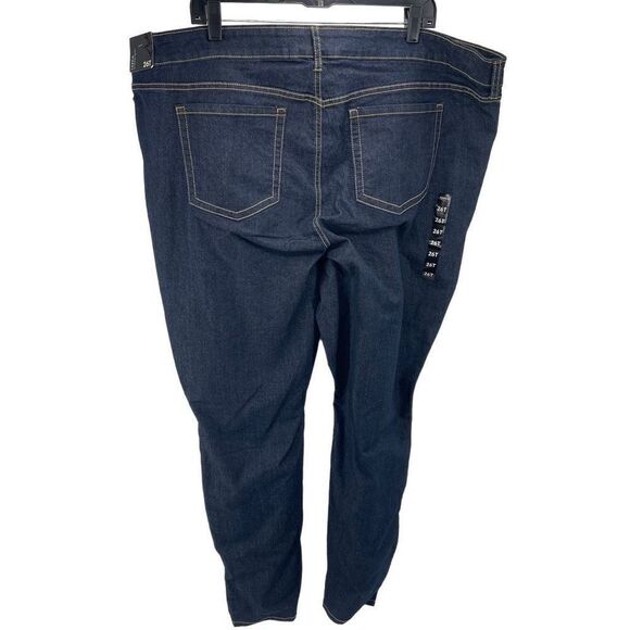 Torrid Womens Tapered Leg Jeans Denim Mid Rise Medium Wash Stretch Blue 26T 26 - Picture 10 of 11